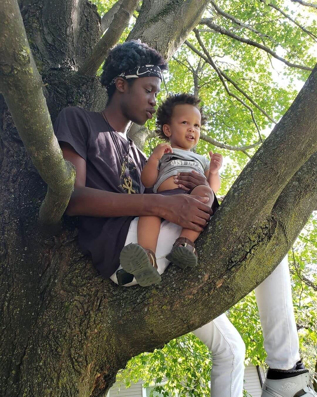 Musician and actor Kortnee Simmons with his nephew Leon