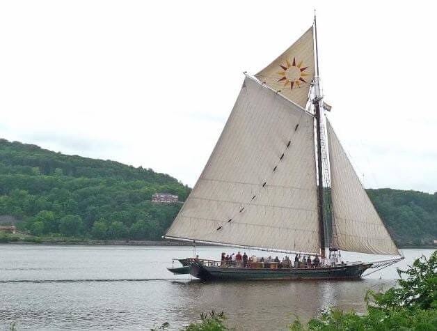 The Sloop Clearwater sailing down the Hudson River